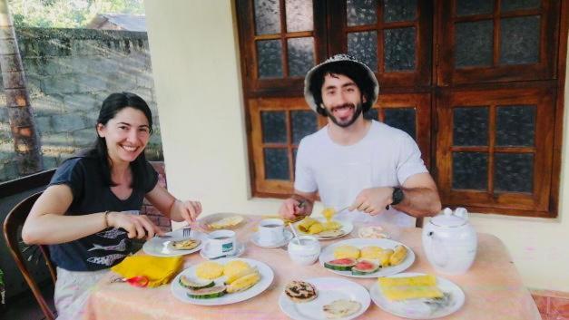 Arani Homestay Polonnaruva Szoba fotó